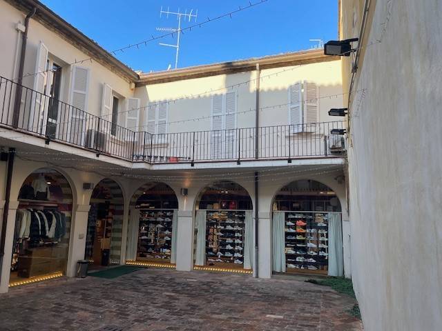 immagine annuncio 1 di 3