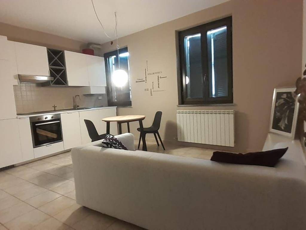 immagine annuncio 1 di 4