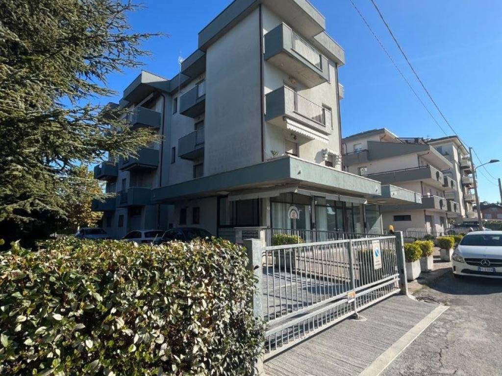 immagine annuncio 2 di 4