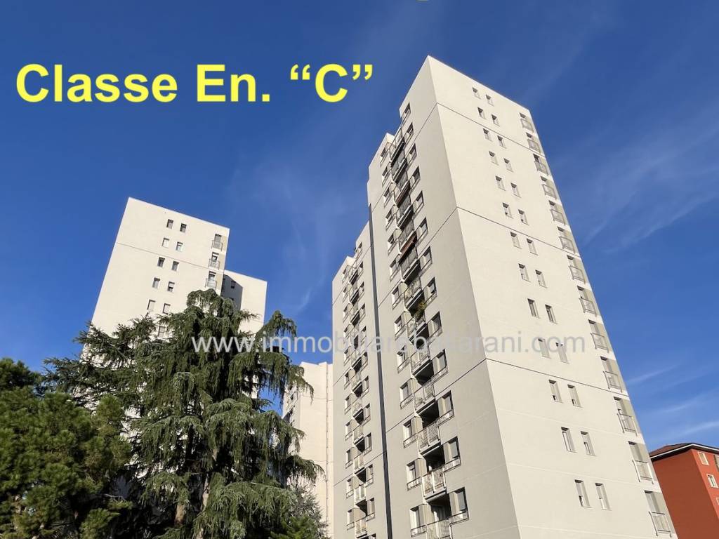 appartamento in vendita a Milano in zona Niguarda