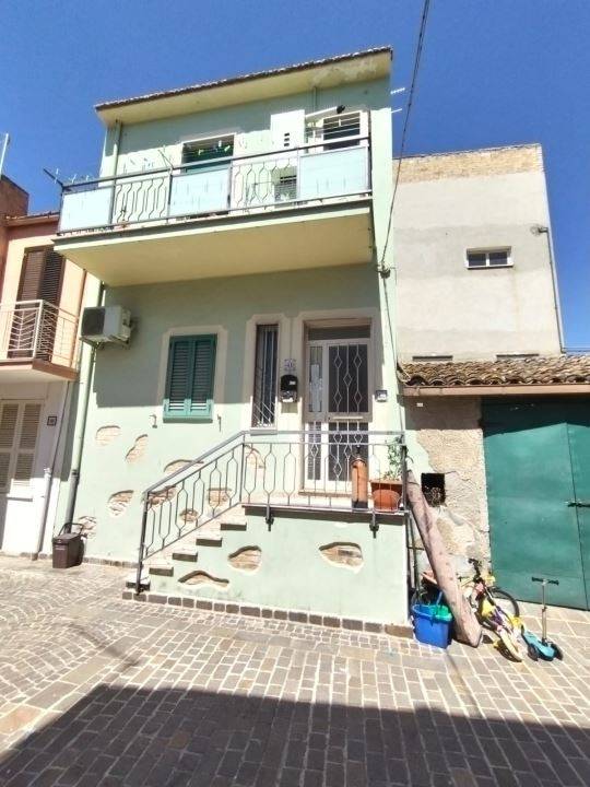 casa semindipendente in vendita a Cepagatti