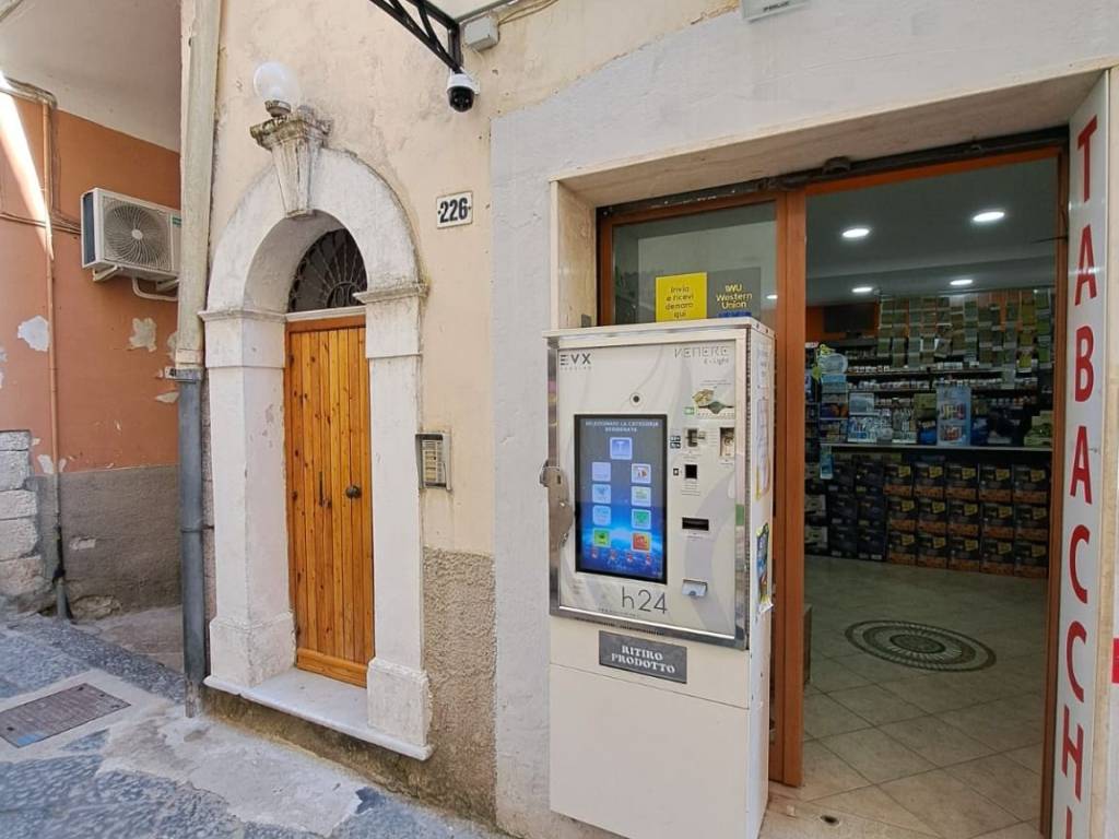 immagine annuncio 2 di 4