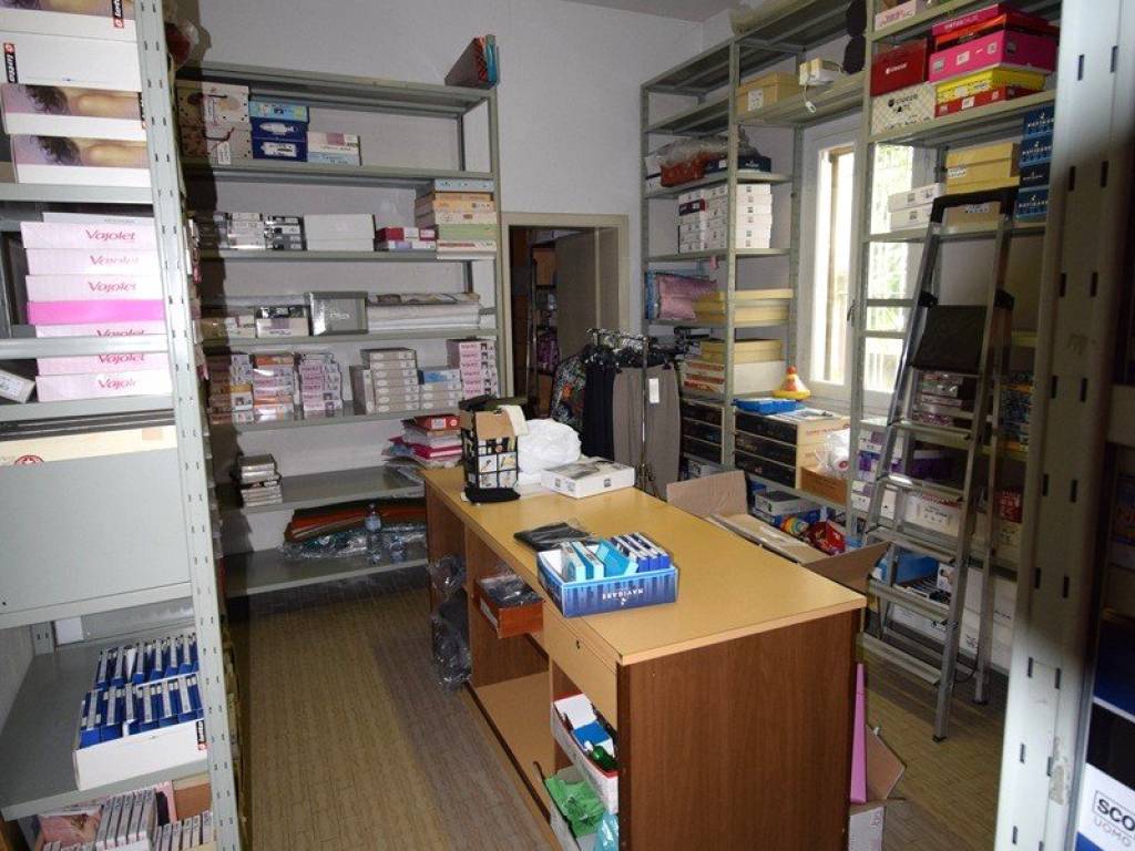 immagine annuncio 1 di 4