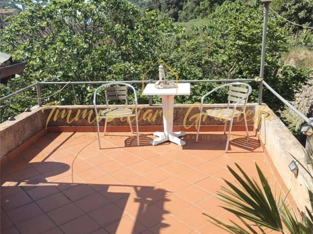 casa indipendente in vendita a Vallecrosia