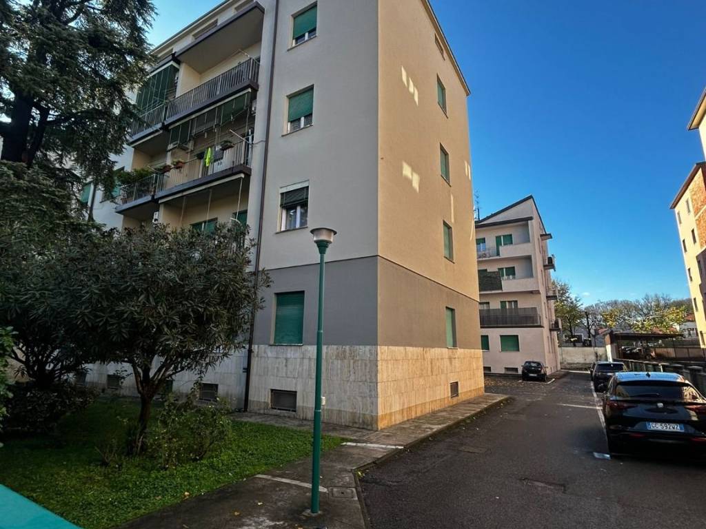 immagine annuncio 1 di 4