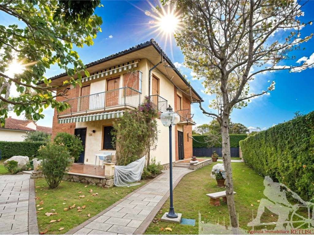 casa indipendente in affitto a Forte dei Marmi