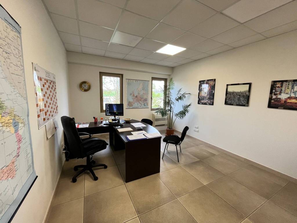 immagine annuncio 2 di 4