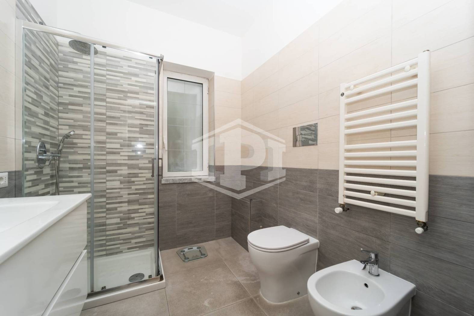 Quadrilocale via Terracina 127, Fuorigrotta, Napoli - Photo 14