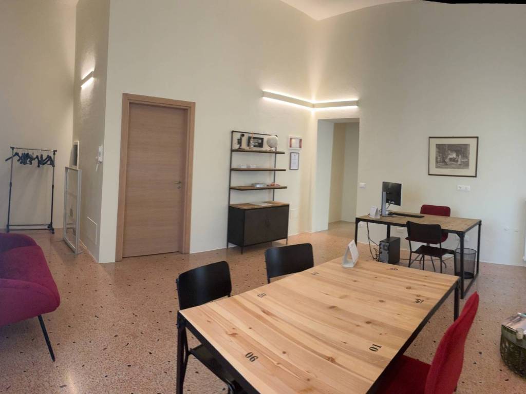 immagine annuncio 1 di 4