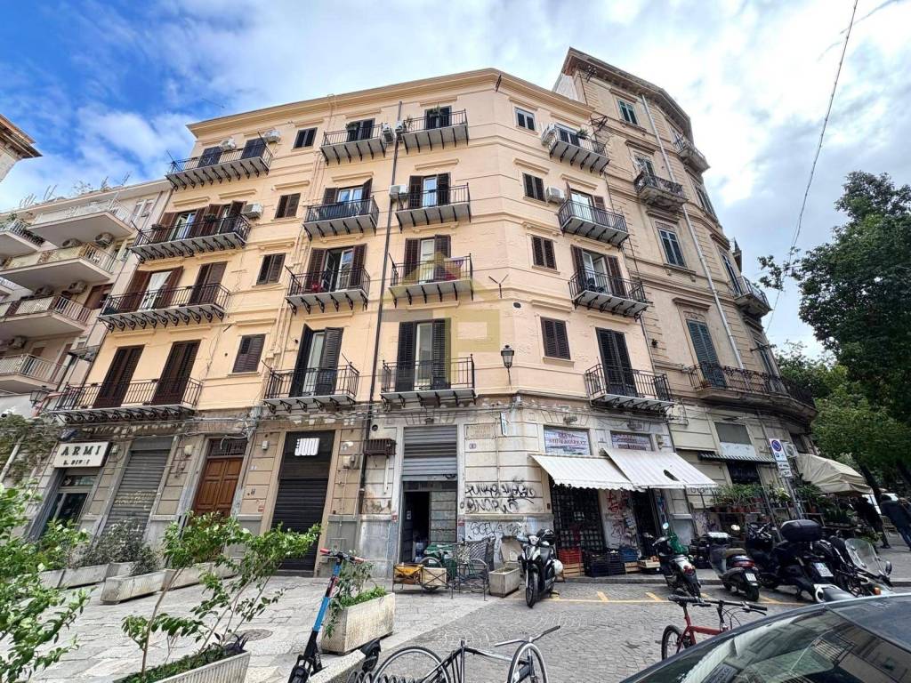 appartamento in vendita a Palermo in zona Centro storico
