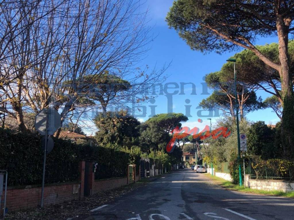 casa indipendente in vendita a Pisa in zona Tirrenia