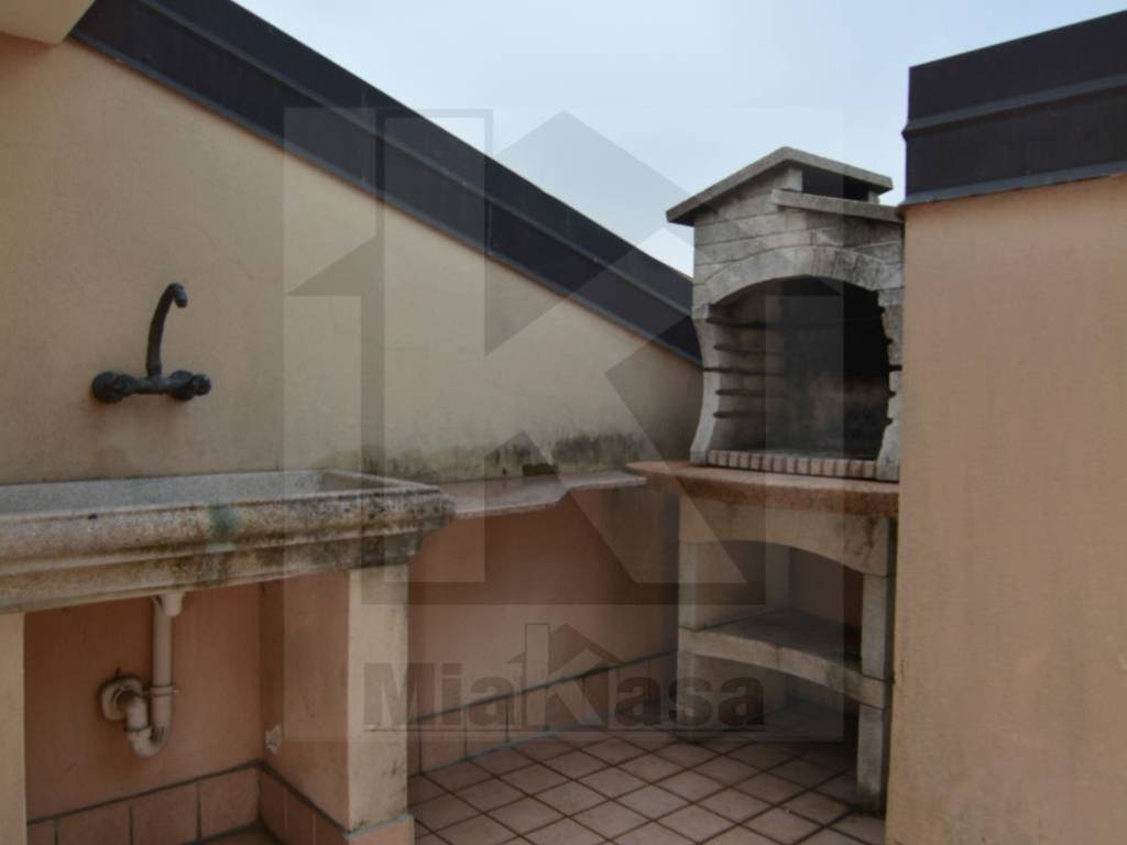 appartamento in vendita ad Uboldo