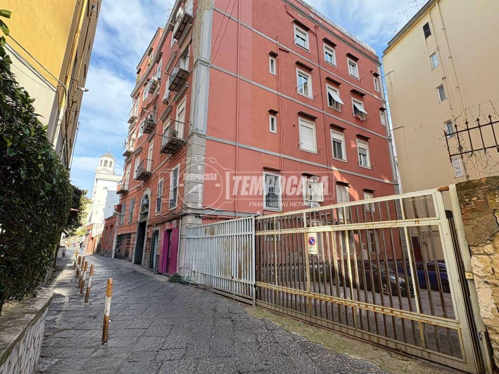 appartamento in vendita a Napoli in zona Arenella