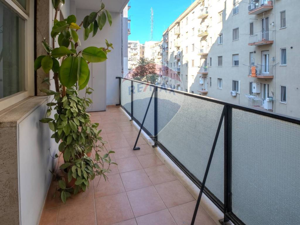 appartamento in vendita a Bari in zona Picone