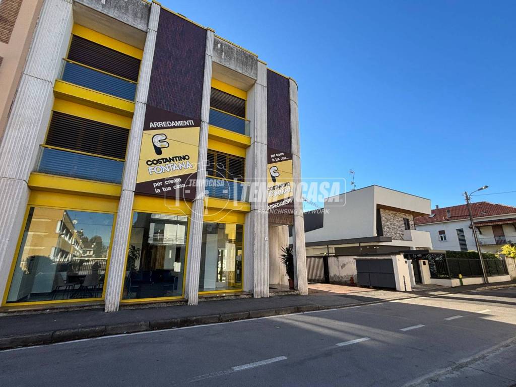 locale commerciale in vendita a Lissone