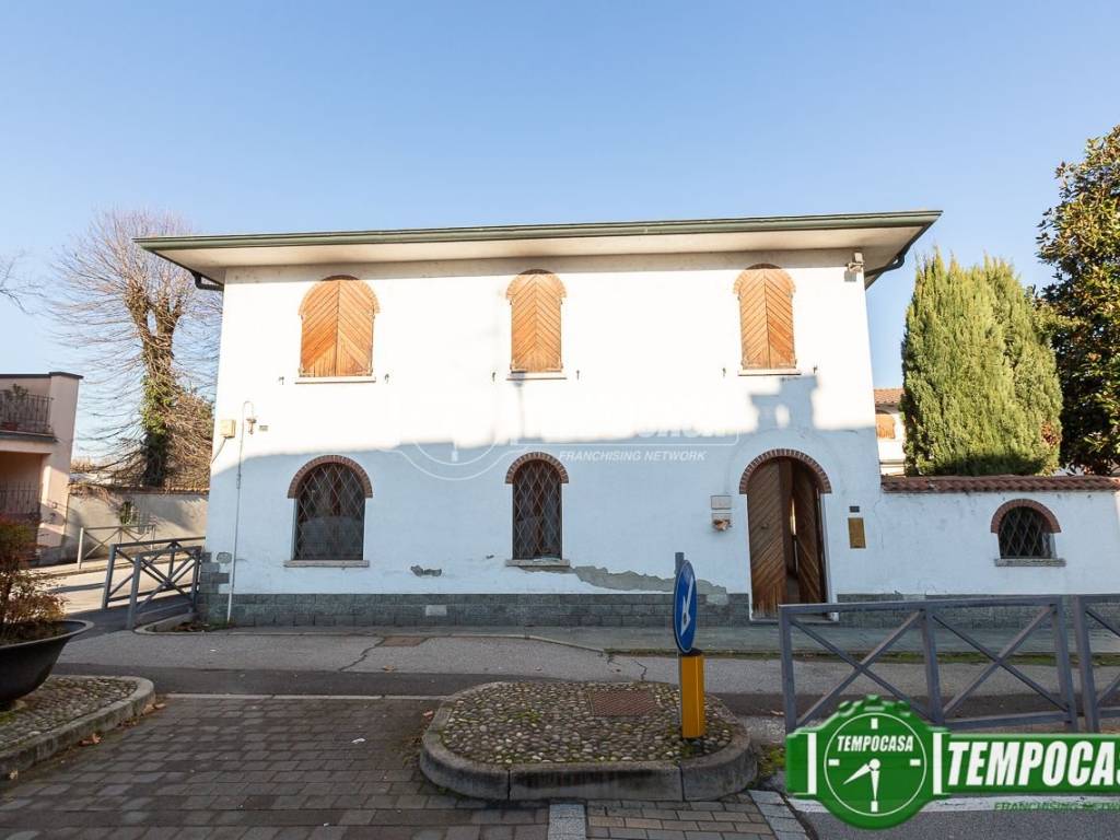 casa indipendente in vendita a Crema