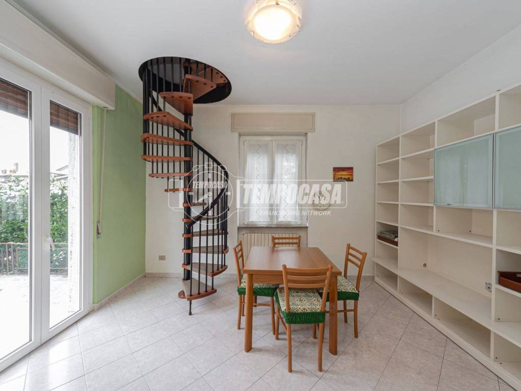 immagine annuncio 2 di 5