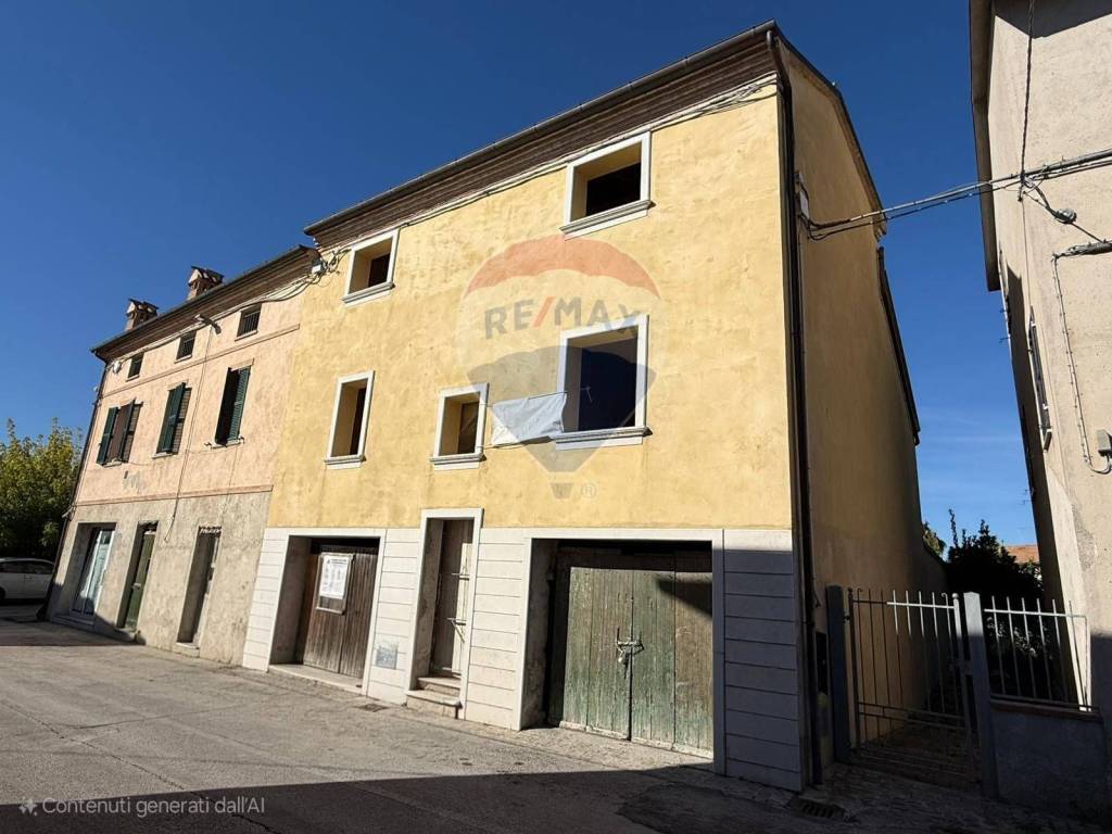 appartamento in vendita a Santa Maria Nuova