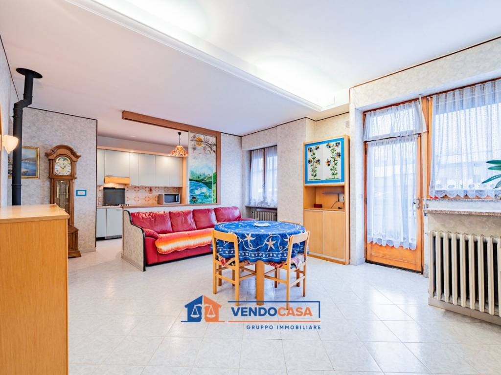 casa indipendente in vendita a Boves in zona San Mauro