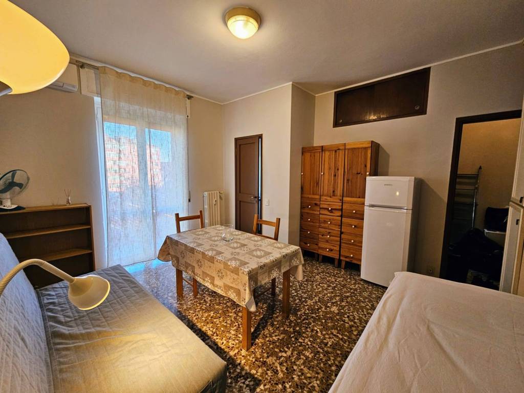 appartamento in affitto a Milano in zona Porta Genova