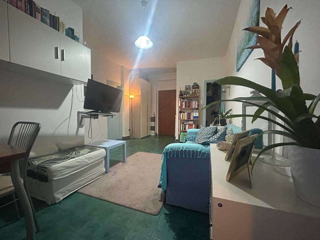 appartamento in vendita a Carrara in zona Marina di Carrara