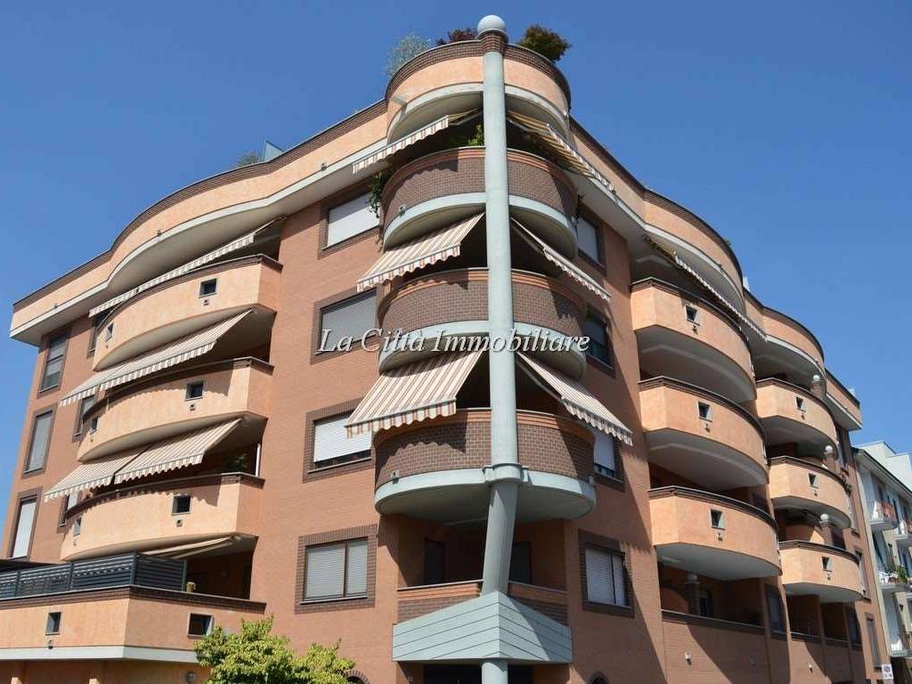 appartamento in affitto a Novara in zona zona Bicocca