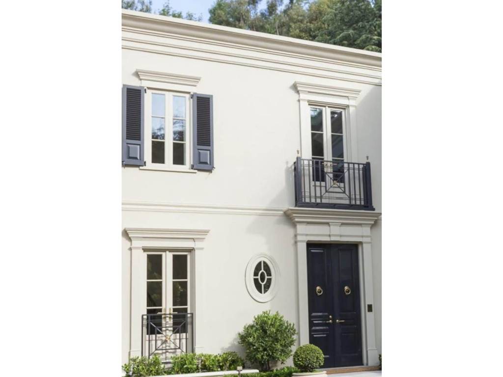 casa indipendente in vendita a Campi Bisenzio