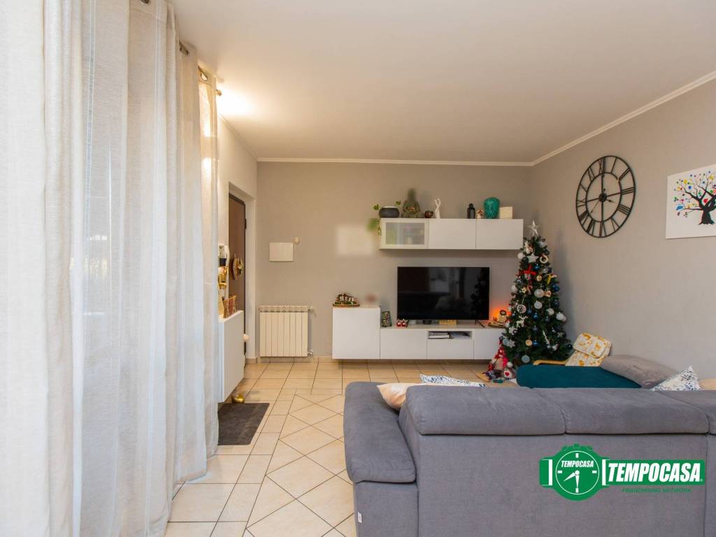 appartamento in vendita a Magnago