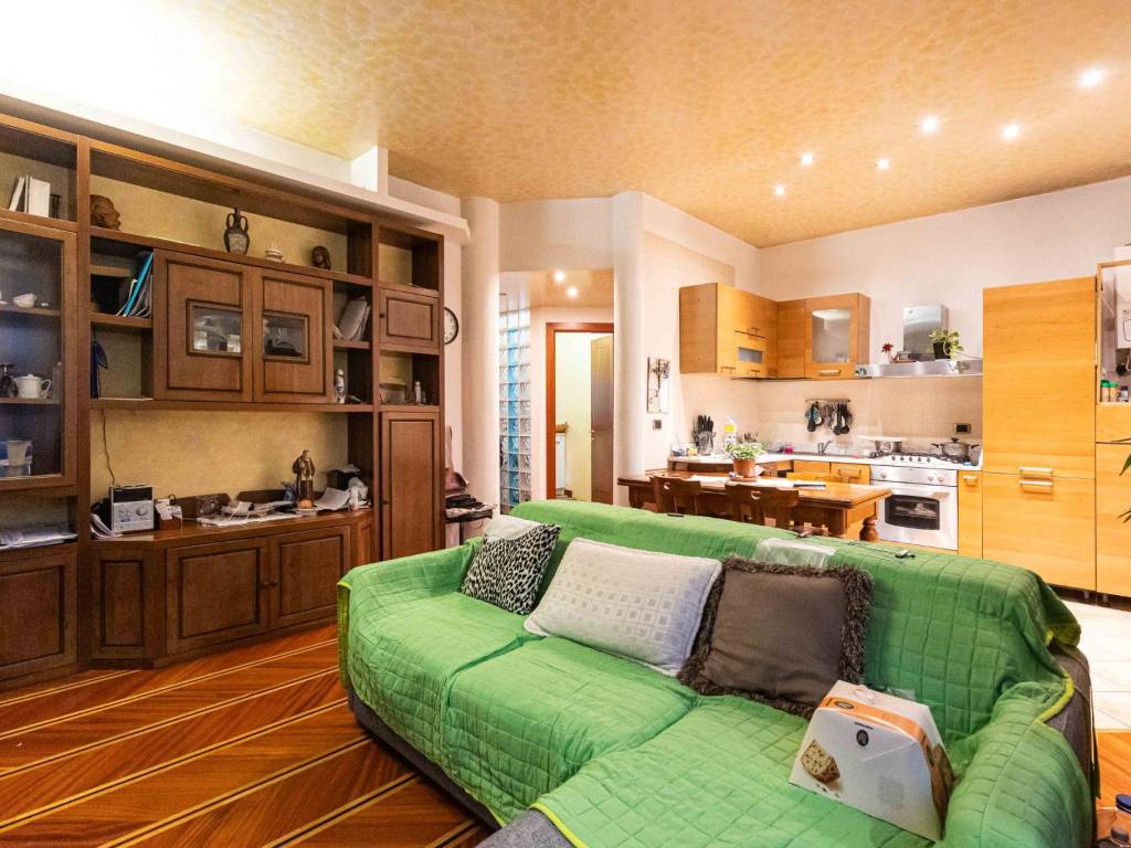 appartamento in vendita a Mariano Comense