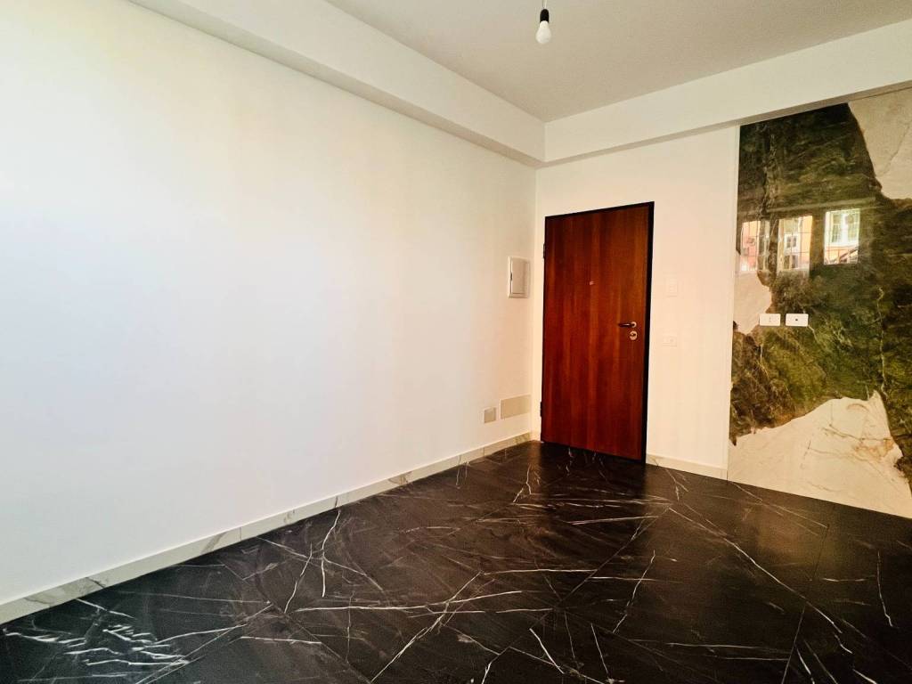 appartamento in vendita a Milano in zona Rottole