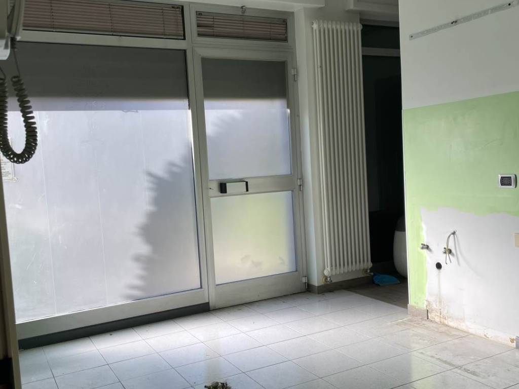 negozio in vendita a Piacenza in zona Centro Storico