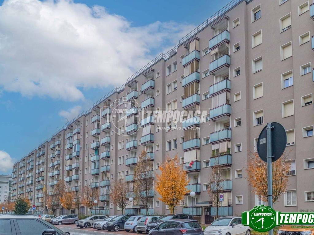 appartamento in vendita a Milano in zona Quarto Oggiaro