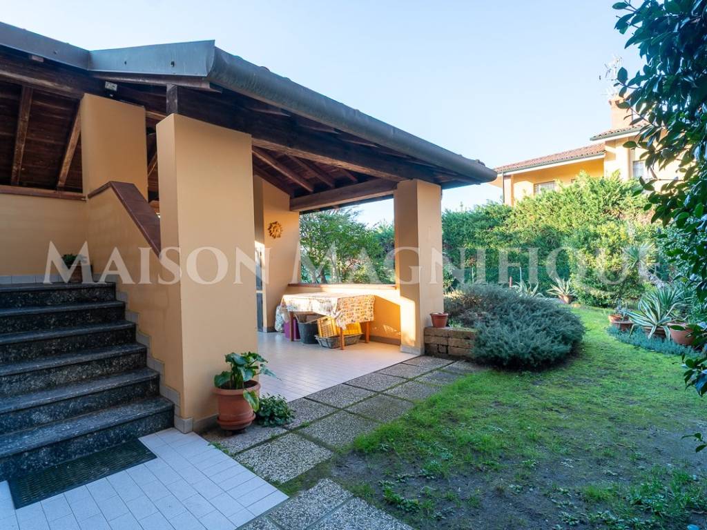 casa indipendente in vendita a Comacchio in zona San Giuseppe