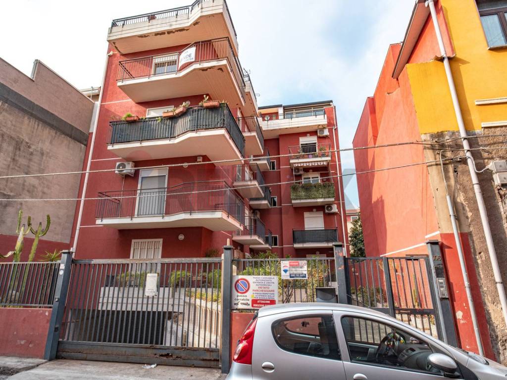 appartamento in vendita a Misterbianco in zona Centro Città