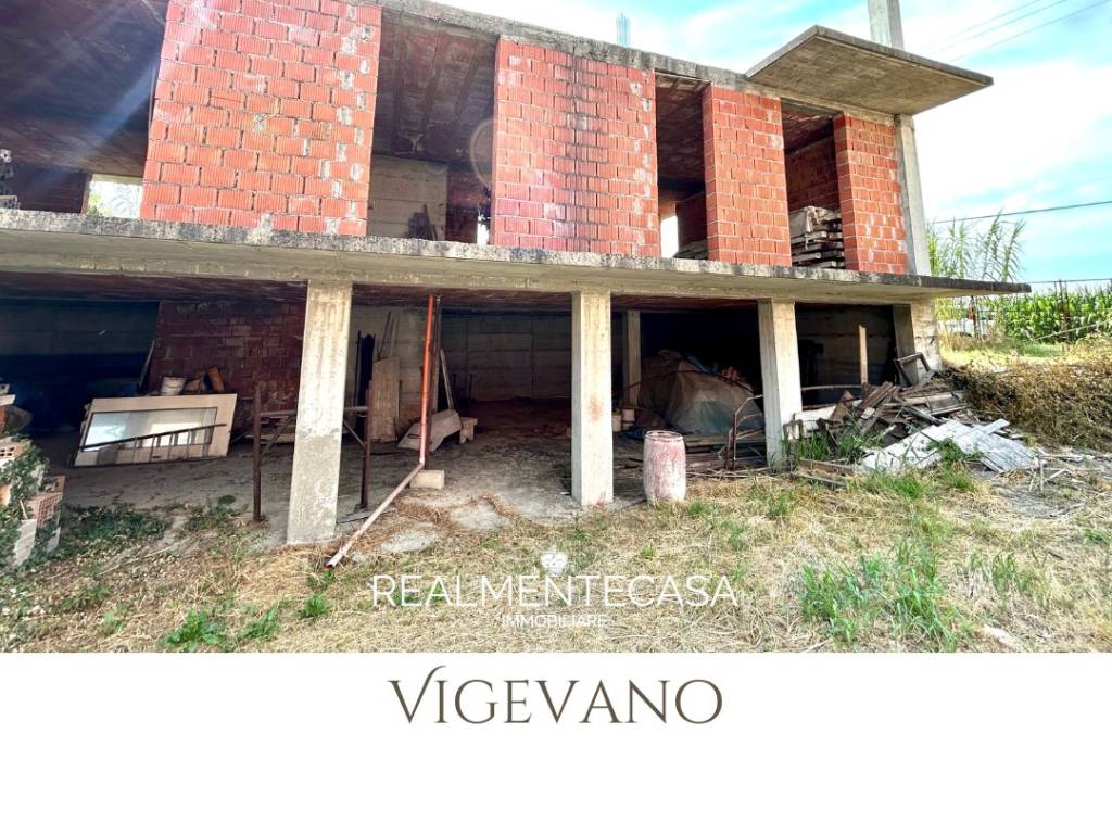 appartamento in vendita a Vigevano