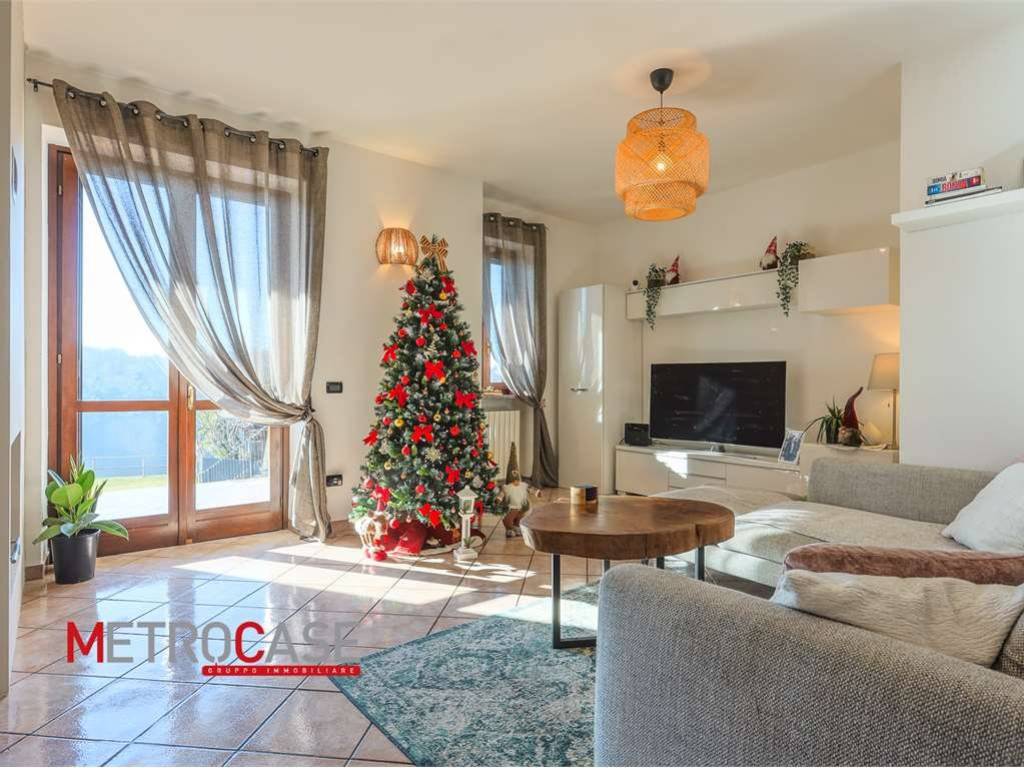 casa indipendente in vendita a Santo Stefano Roero