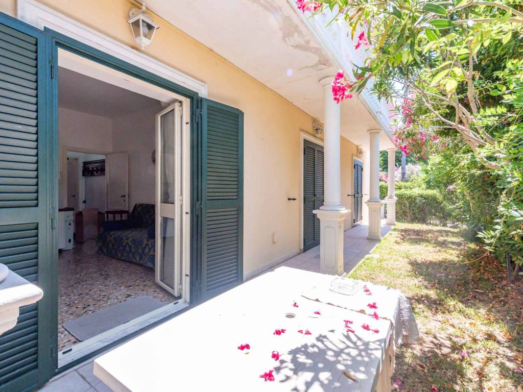 appartamento in vendita ad Anzio in zona Marechiaro
