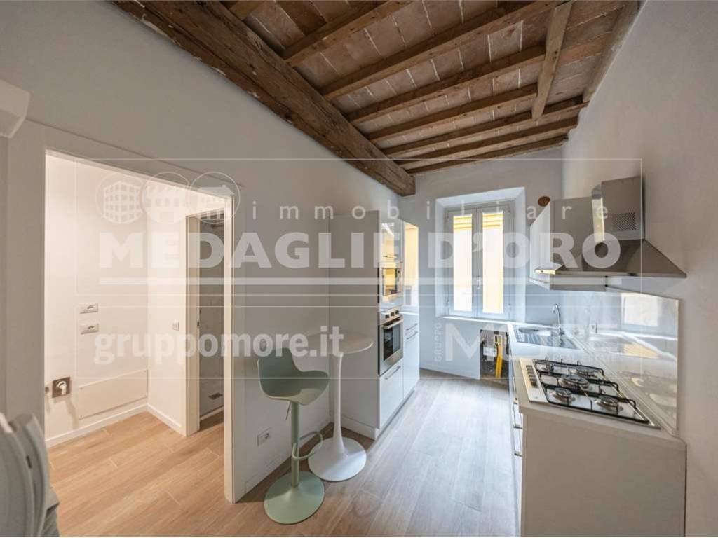 appartamento in affitto a Modena in zona Centro Storico