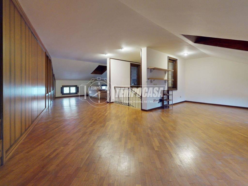 appartamento in vendita a Mantova in zona Centro Storico