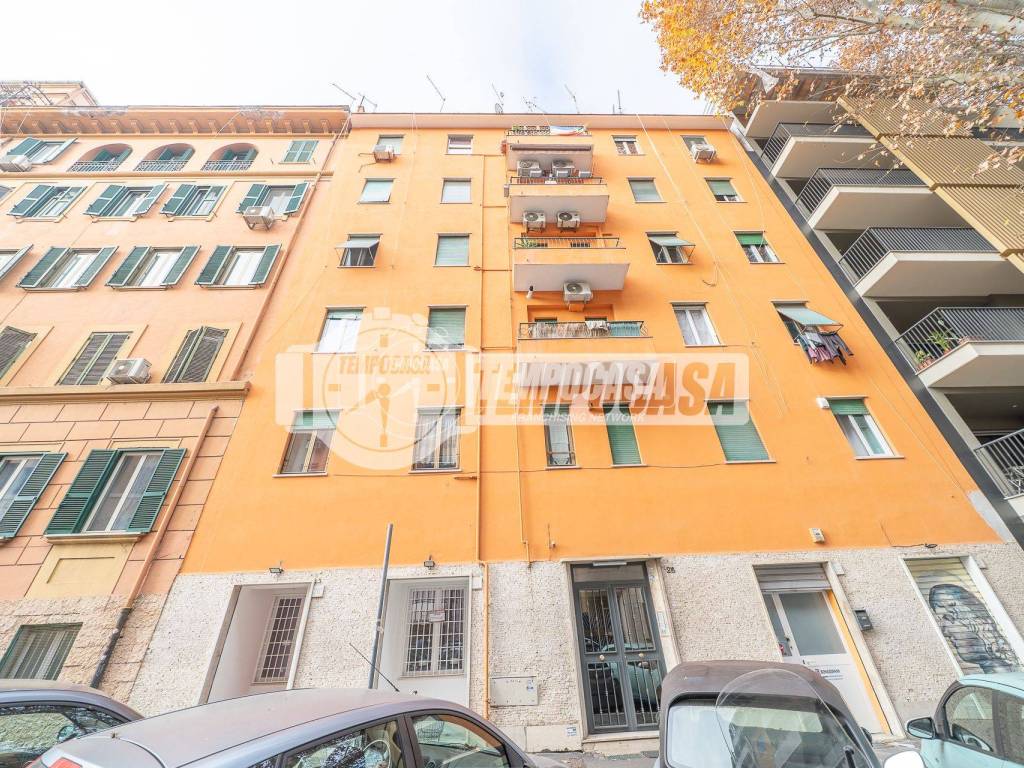 appartamento in vendita a Roma in zona Prenestino-Labicano