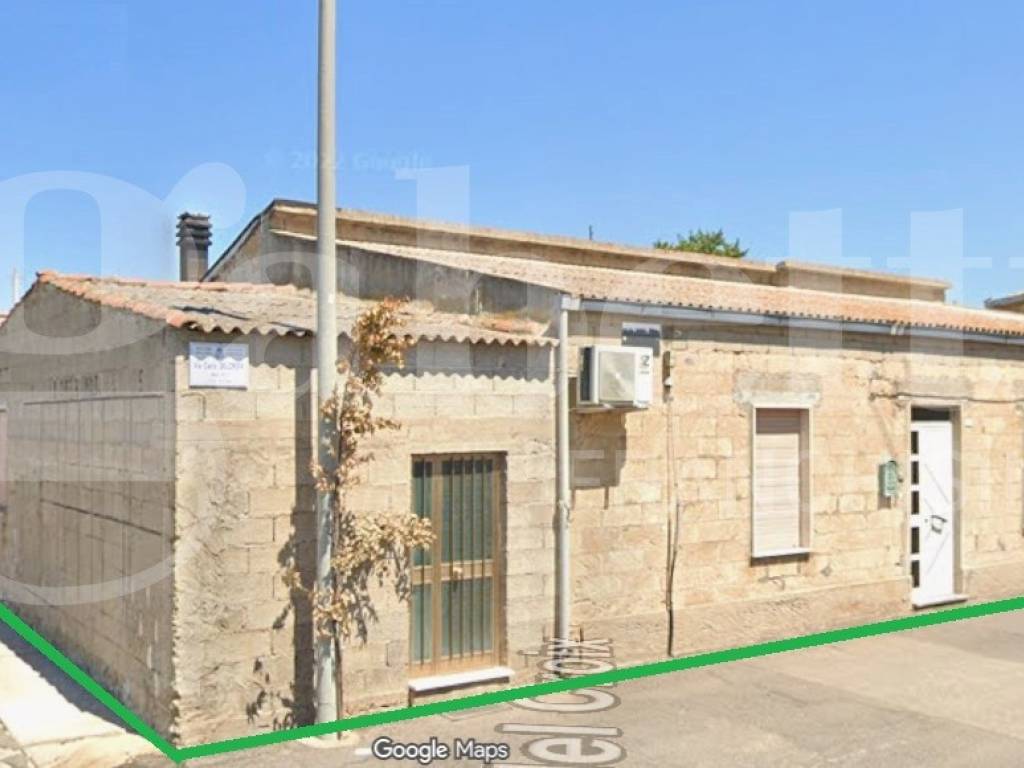 casa indipendente in vendita a Cabras in zona Solanas