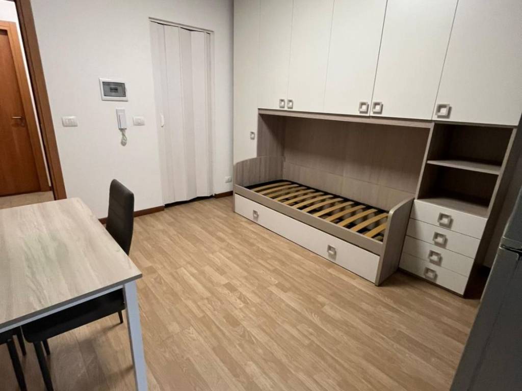 immagine annuncio 2 di 4