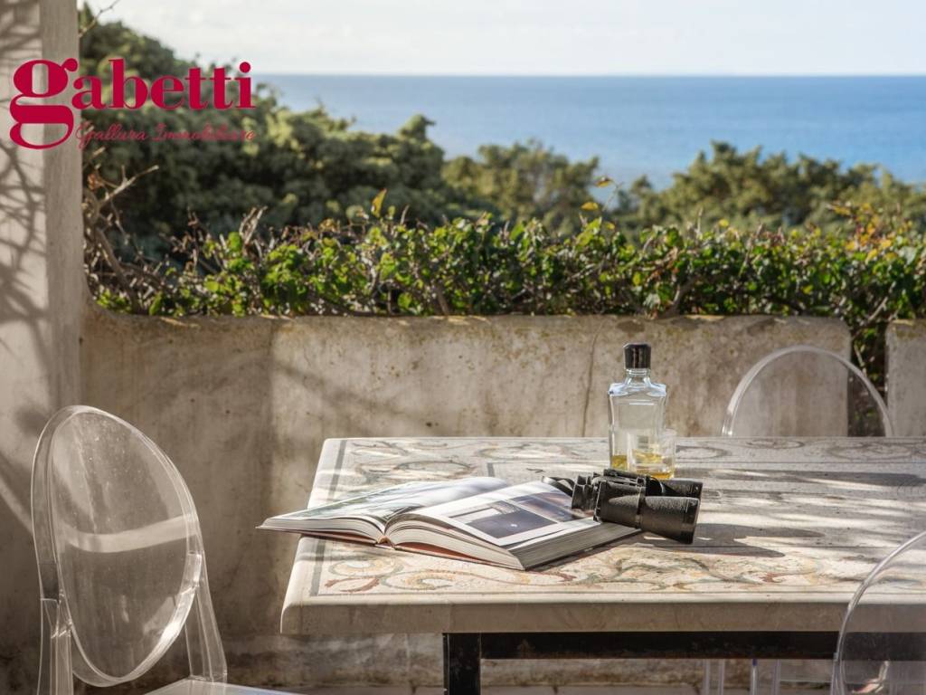 casa indipendente in vendita a Santa Teresa Gallura