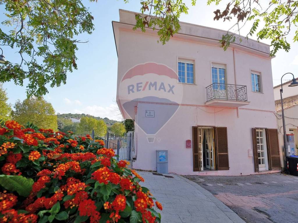 casa indipendente in vendita a Teulada