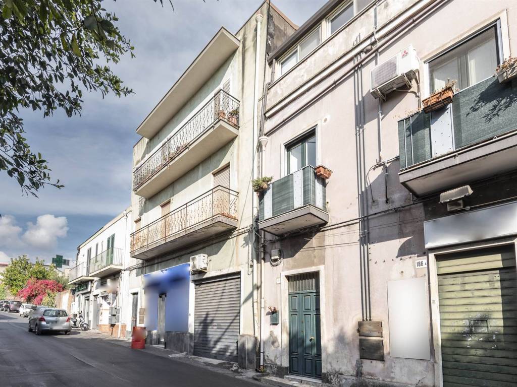 appartamento in vendita a Catania in zona Trappeto