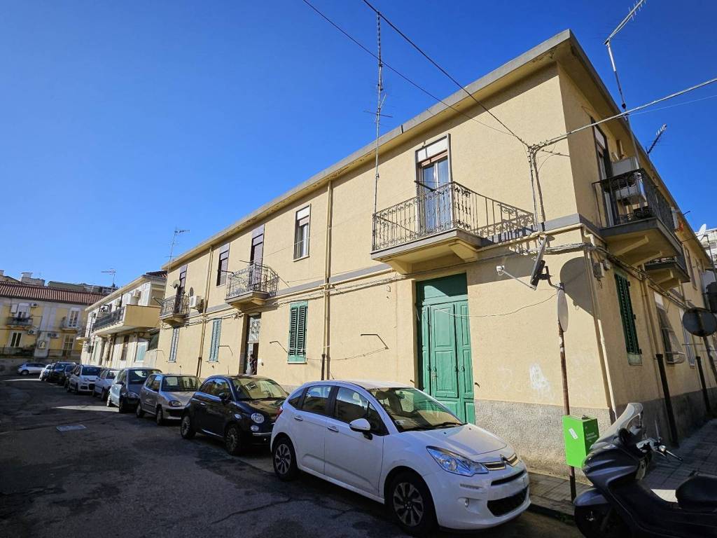 appartamento in vendita a Messina in zona Gazzi