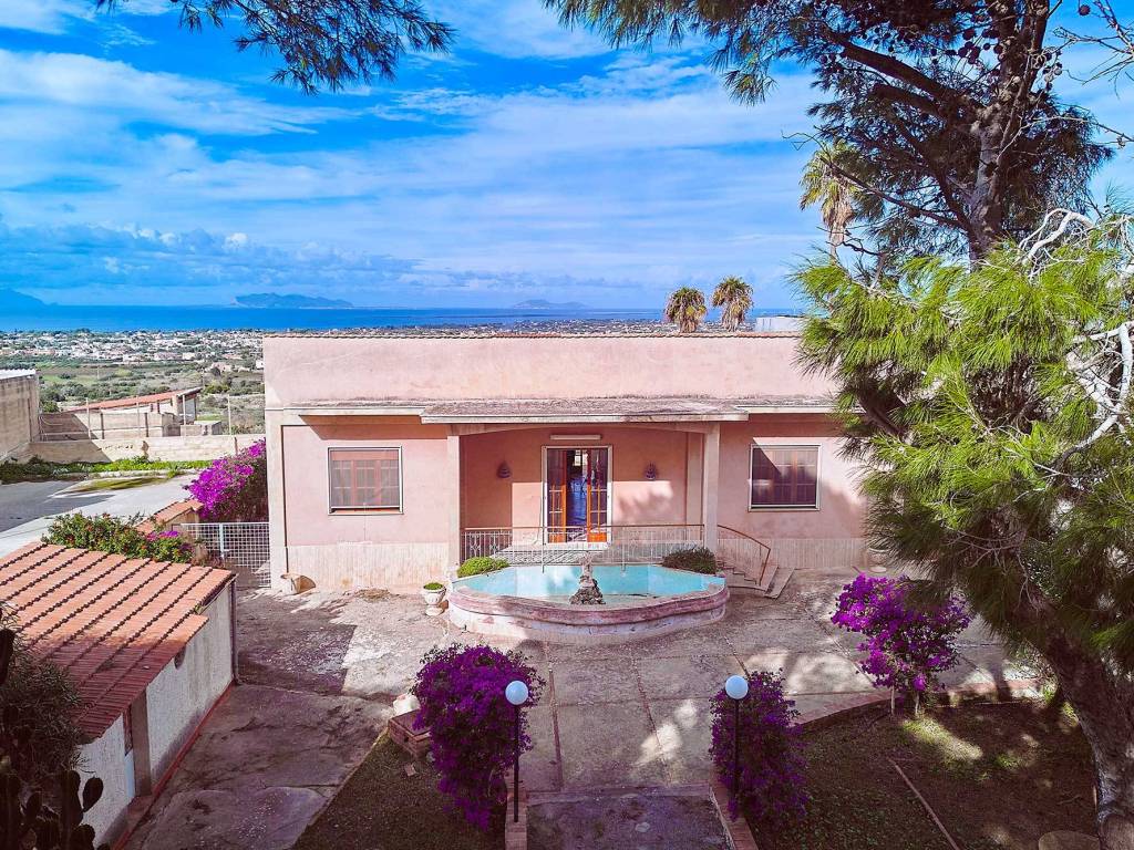casa indipendente in vendita a Marsala