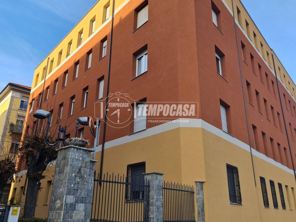 appartamento in vendita a Torino in zona Cenisia