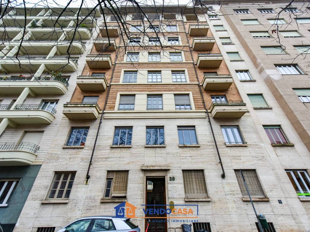 appartamento in vendita a Torino in zona Crocetta