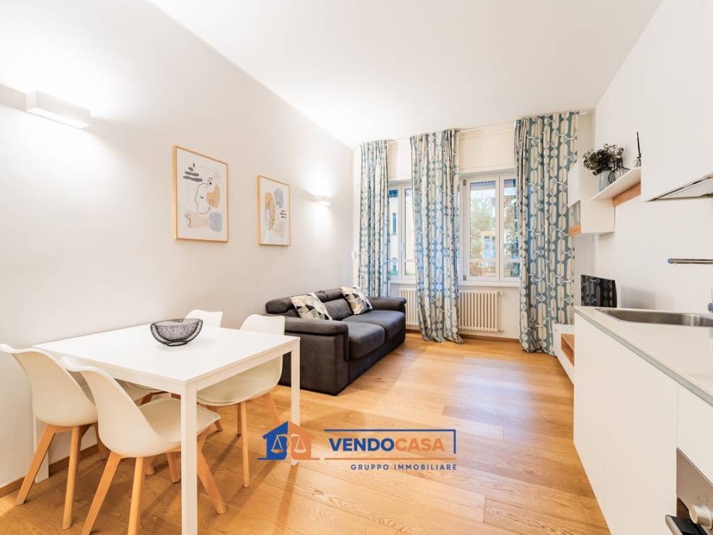 appartamento in vendita a Milano in zona Isola